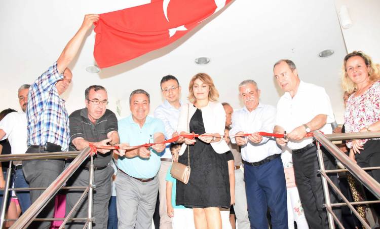 Halk Eğitim Yıl Sonu Sergisi Açıldı