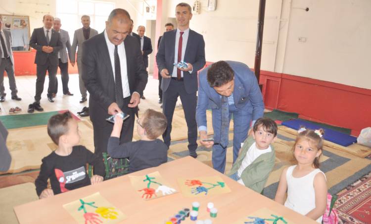 İl Millî Eğitim Müdürü Ersan Ulusan Şarköy'de Okul Ziyaretlerinde Bulundu