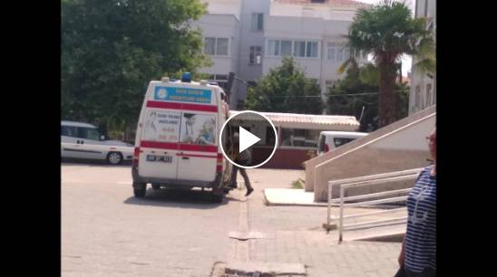 Bu Ambulans hastadan başka her şeyi taşıyor