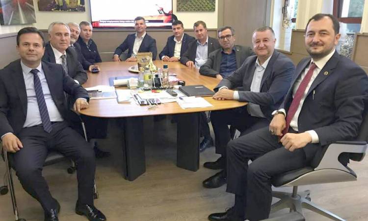 Can Gürsoy İlçe Başkanımı Oluyor?