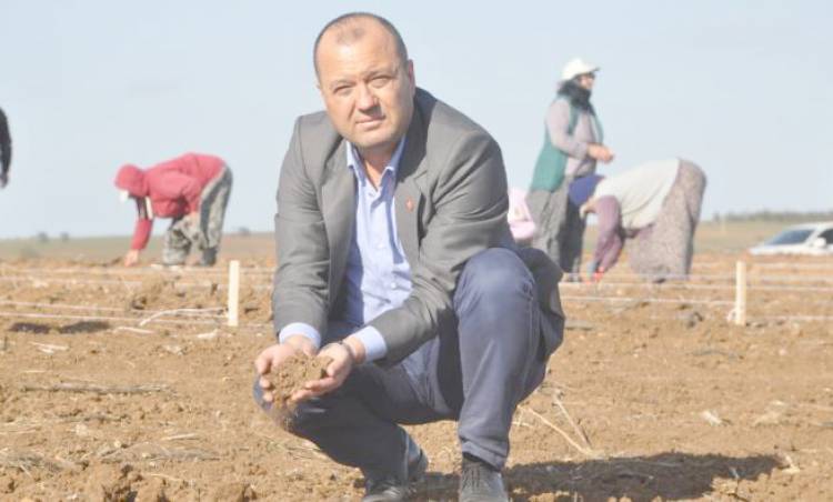 "ÇİFTÇİ BORÇ BATAĞINDA"