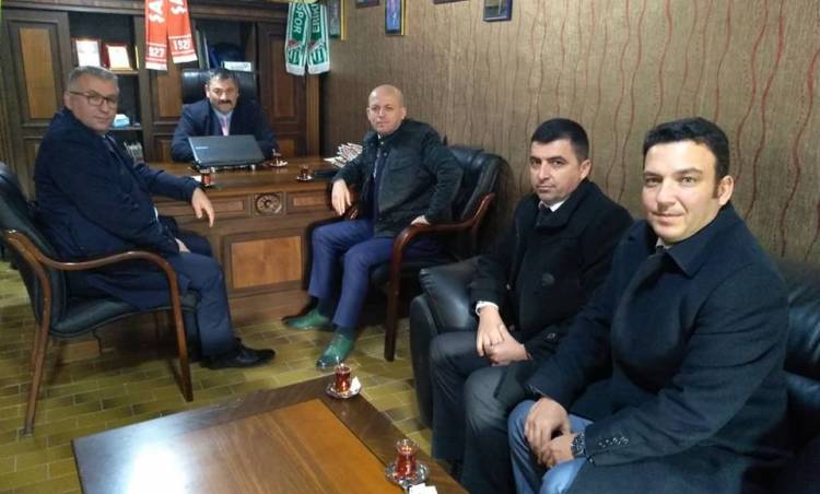 Gazetecileri Günümüzü Müdürler Kutladı