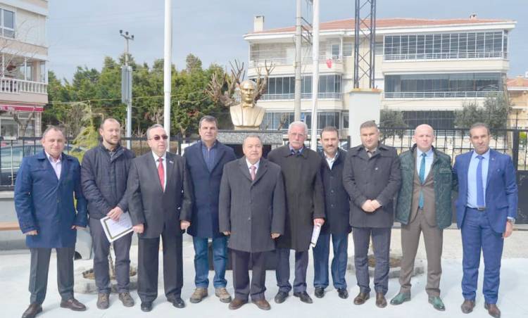 İş Adamlarından Yüksek Okula Atatürk Büstü