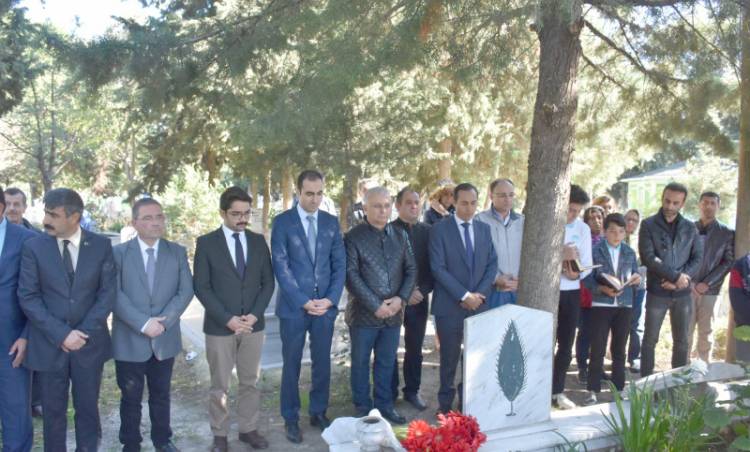 PKK’lı Teröristlerce Şehit Edilen Şarköylü Şehit Öğretmen Mezarı Başında Anıldı