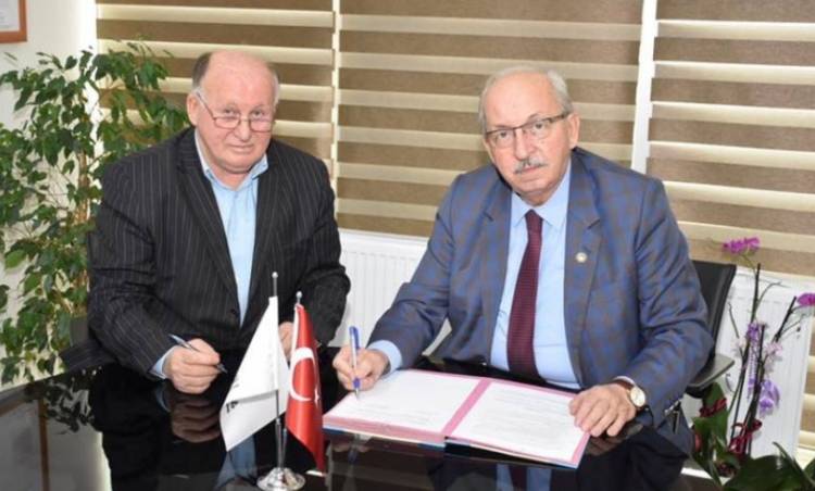 Şarköy’de Meyveciliğe Büyükşehir Desteği