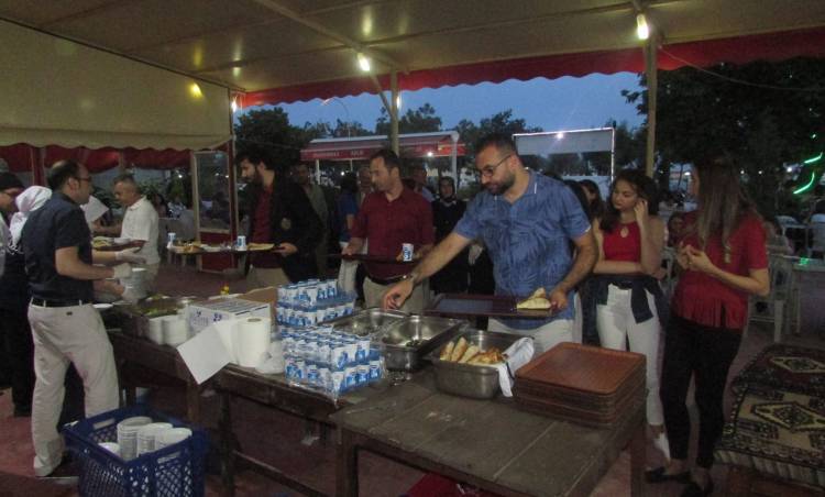 Şarköy Devlet Hastanesi Personelli İftar Yaptı