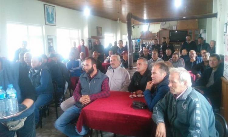 Tekirdağ’ın Şarköy ilçesinde balıkçılarla bilgilendirme toplantısı yapıldı.  