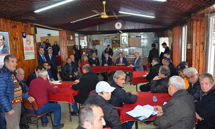 Vali Mahalle Kahvesinde