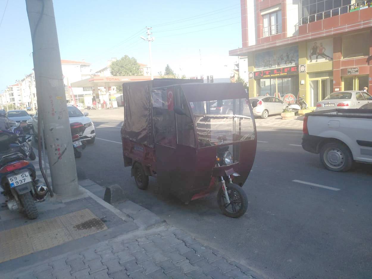 TRAFİKTE TANIMI OLMAYAN ARAÇLAR TEHLİKE SAÇIYOR