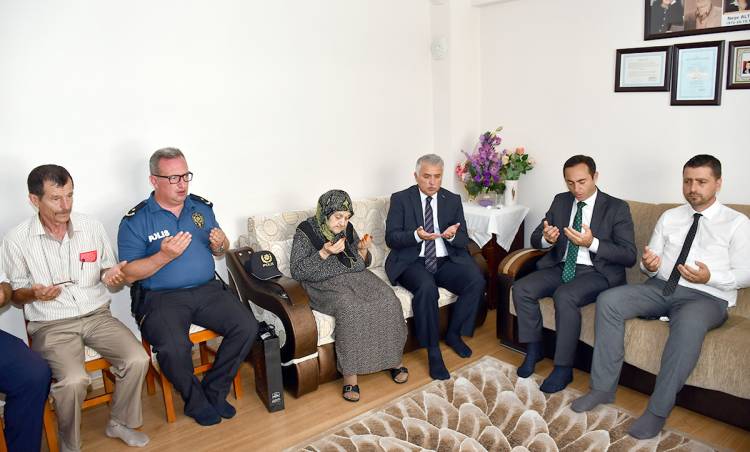 VALİ YILDIRIM’DAN ANLAMLI ZİYARET