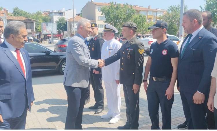 Bakan Bolat: Dünya, ticaret,  siyasi ve askeri savaşlarla çevrili