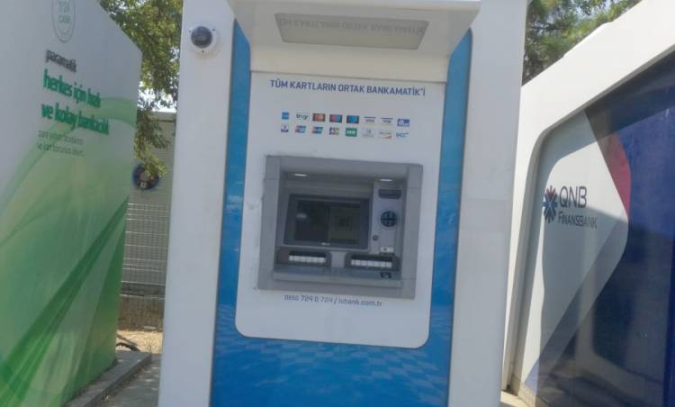 Çalışmayan ATM Cihazları  Vatandaşları Mağdur Ediyor