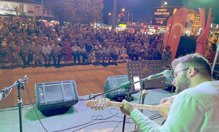 CANLAR ŞARKÖY'DE BULUŞTU
