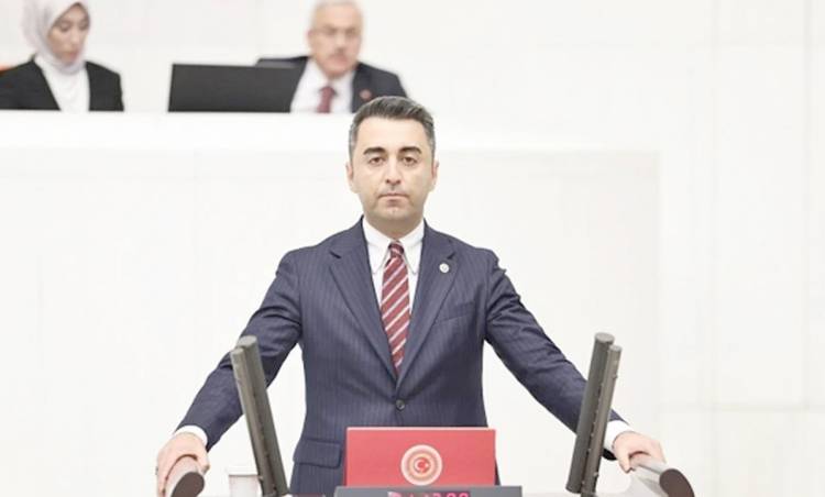 DEVA Parti'li Cem Avşar: 12 milyon gencin yüzde kaçı bağımlı?