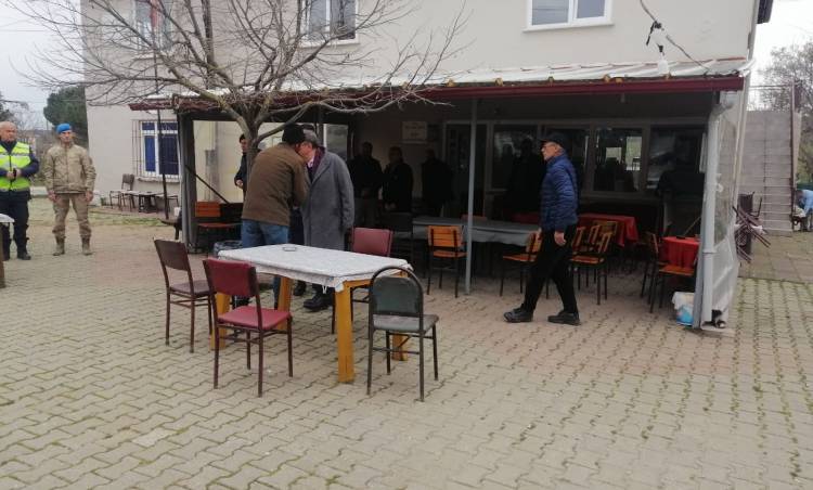 Kaymakam dert dinledi