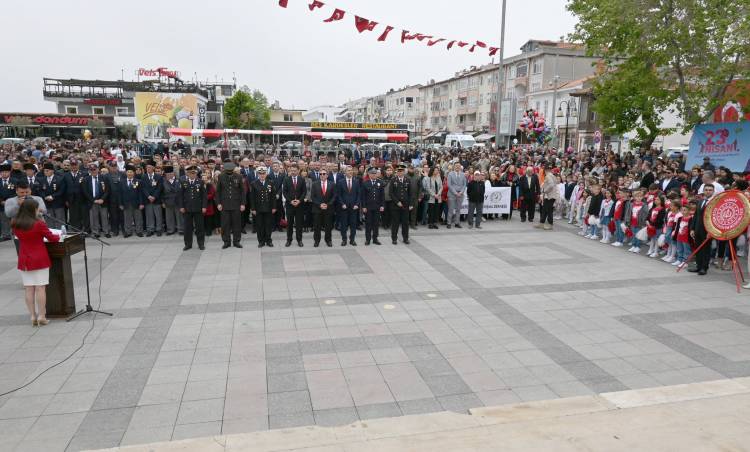 23 Nisan Ulusal Egemenlik ve Çocuk Bayramı Yapılan Çeşitli Etkinliklerle Kutlandı