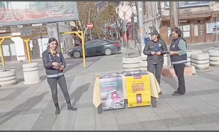 Polisler KADES hakkında bilgilendirme yaptı