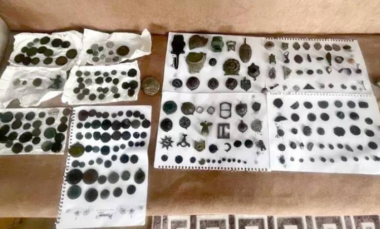 Şarköy'de 266 sikke ve obje ele geçirildi! 1 kişi gözaltında