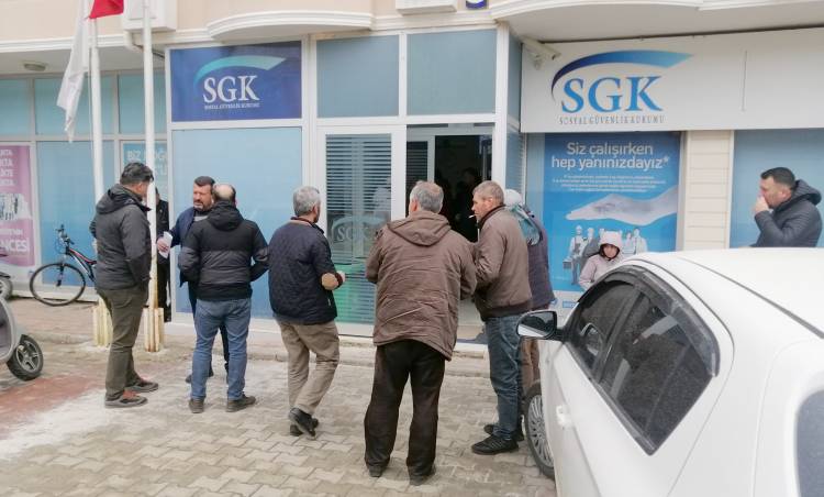 SGK'dan emekli maaşlarına yakın takip! Maaşınız faiziyle geri alınabilir